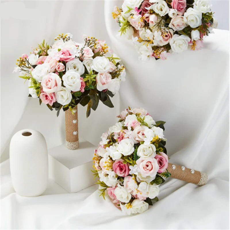 Bouquet Mariée Moderne blanc et rose présentation