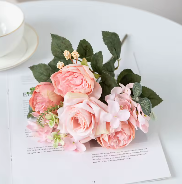 Arrangement de Fleurs pour Pierre Tombale Rose