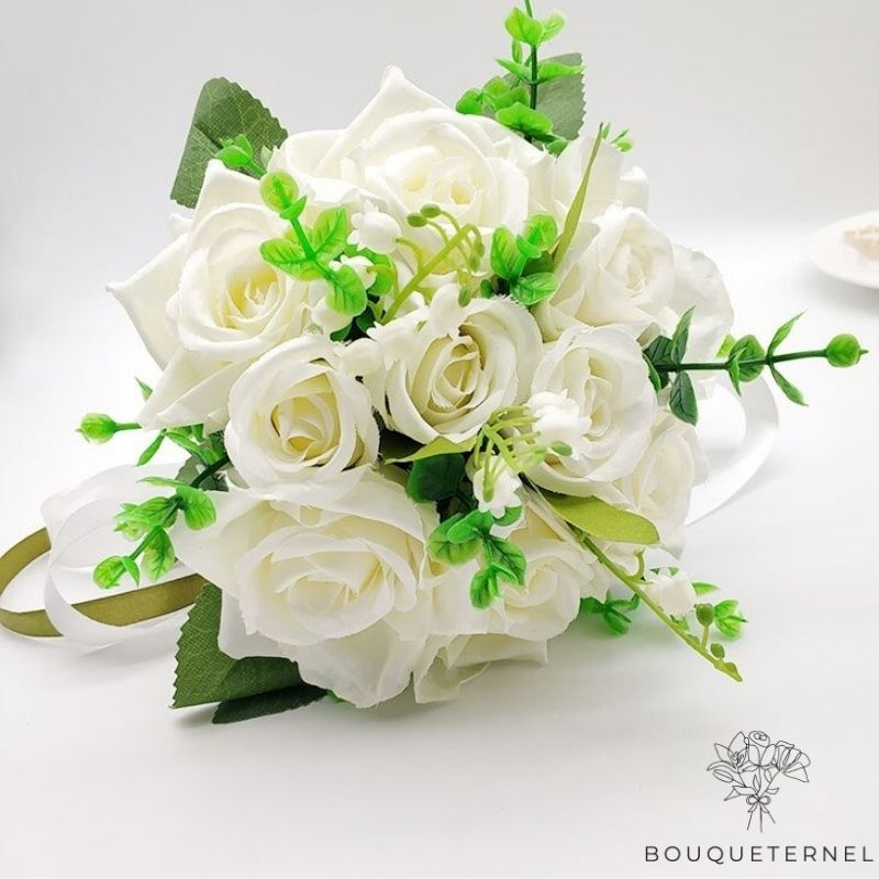 Bouquet de Fleurs de Mariage Simple Blanches