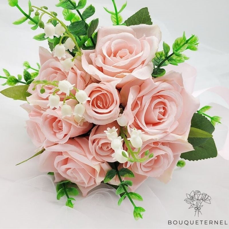 Bouquet de Fleurs de Mariage Simple Roses Pâles
