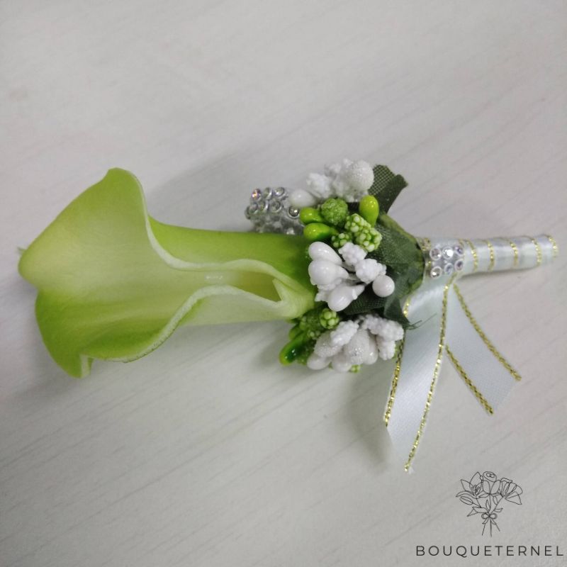 Boutonnière de Mariage en Calla Verte
