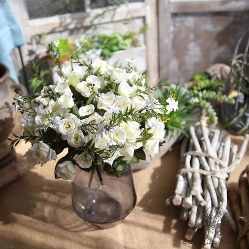 Composition de Fleurs Artificielles de Cimetière Blanche