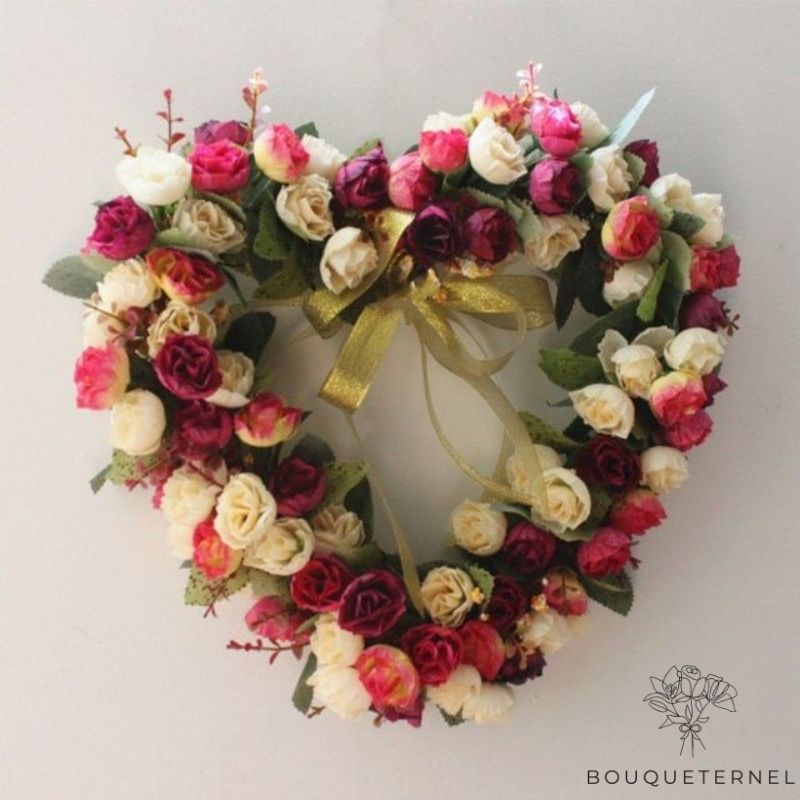 Couronne Mortuaire en Cœur Violette