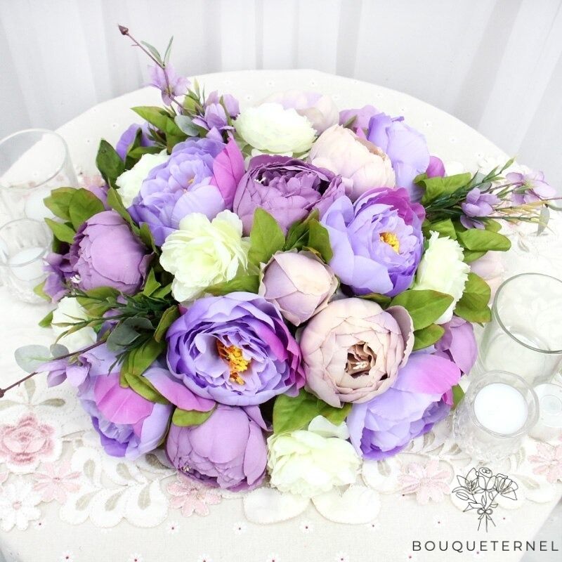 Décoration de Centre de Table Ronde pour Mariage Violettes