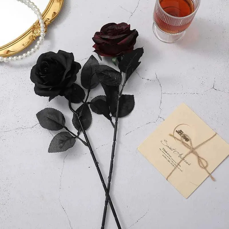 fleur-artificielle-rose-noir-fleur-artificielle-rose-artificielle-bouqueternel rouge et noir