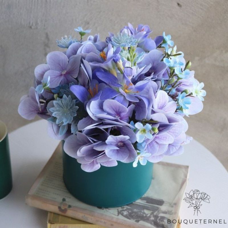 Fleurs en Pot pour Tombe Violette