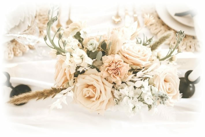 Quelles fleurs choisir pour un mariage ? | Blog | Guide | Bouqueternel