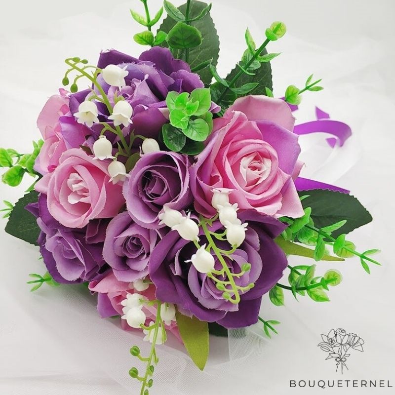 Bouquet de Fleurs de Mariage Simple Violettes
