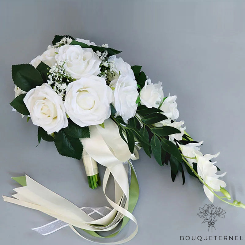 Bouquet de Mariée en Cascade Moderne